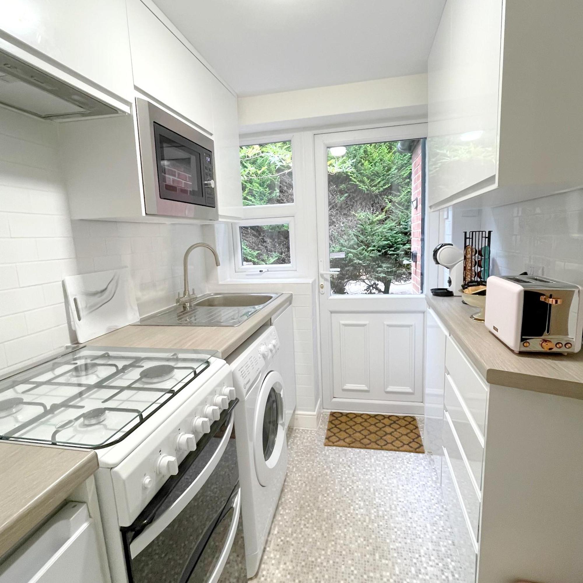 נורת' פריבי Stylish Cottage In Vibrant Riverside Village מראה חיצוני תמונה